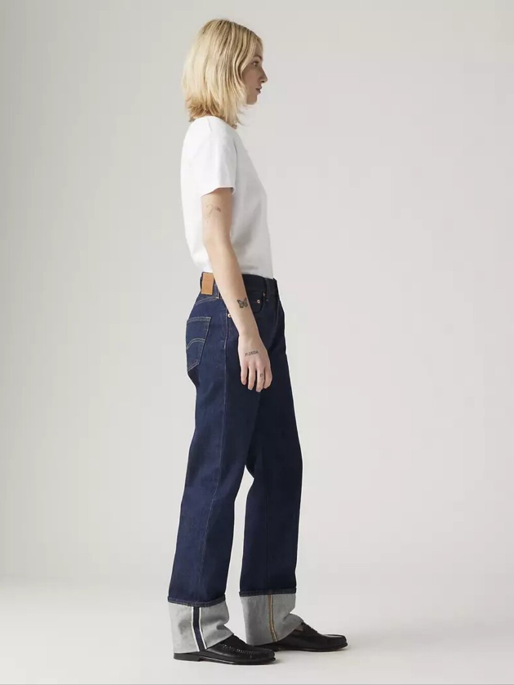 NWOT Levi's 501 90s Cuffed Selvedge Jeans (Dark Rinse) - Picture 2 of 8